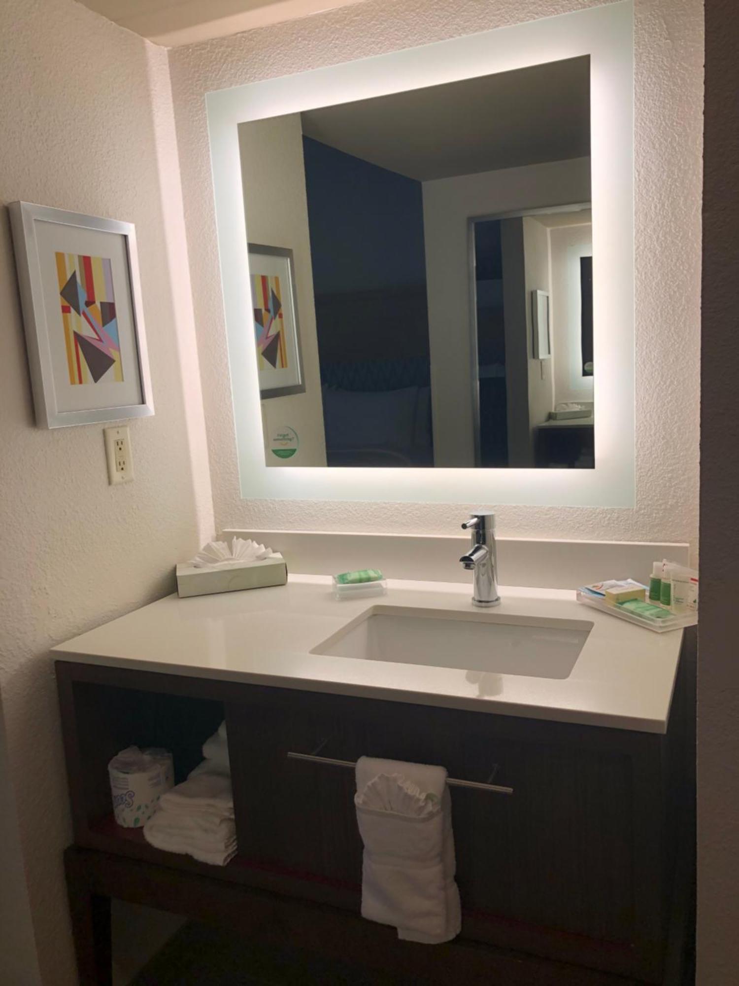 Holiday Inn Atlanta/Roswell By Ihg Eksteriør bilde
