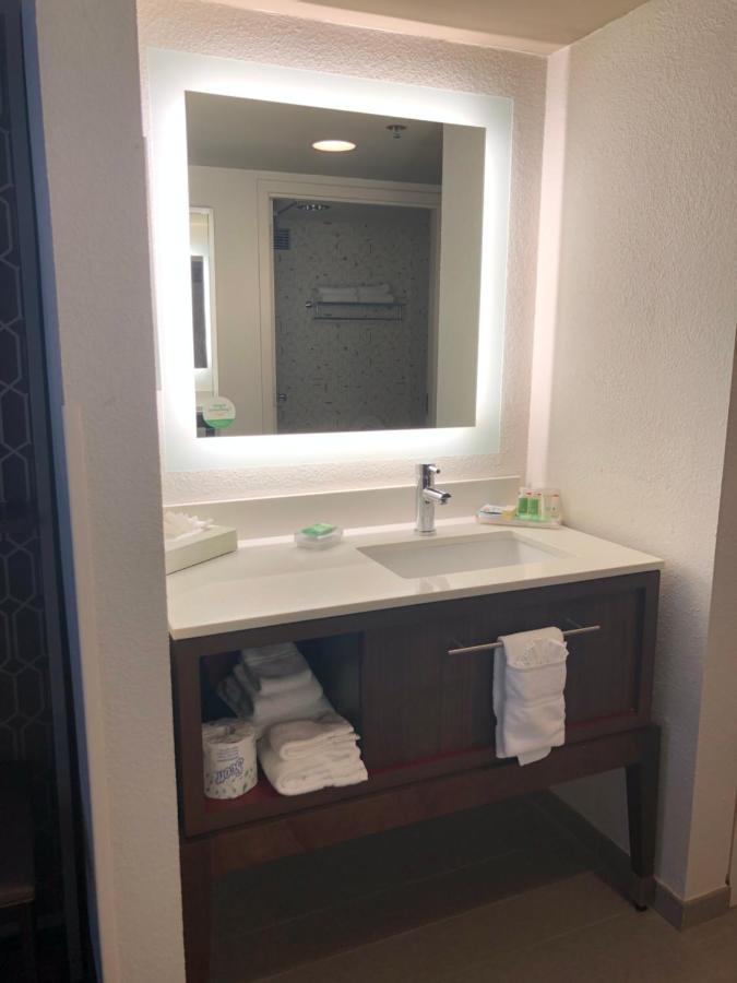 Holiday Inn Atlanta/Roswell By Ihg Eksteriør bilde